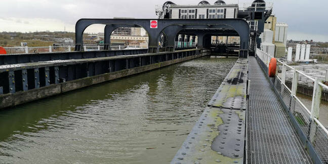 View along the aqueduct towards the lift cage. Similarities to Barton Aqueduct abound