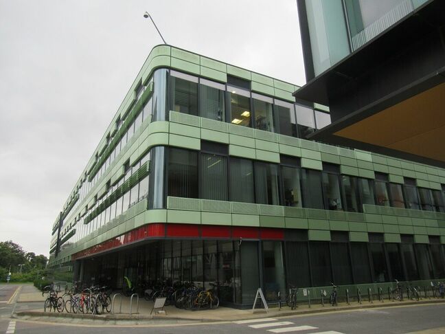 Old Road Campus research building, Oxford (click to enlarge) Pic (c) SA Mathieson